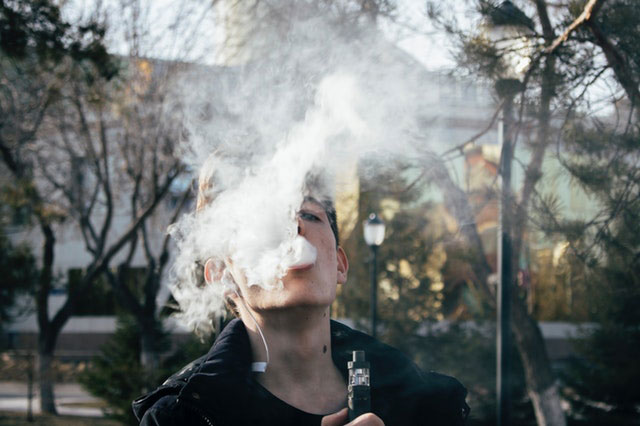 Dampfen mit E-Zigarette