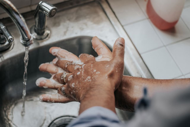 Hände waschen Hygiene